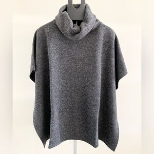 GAP Body Turtleneck Poncho